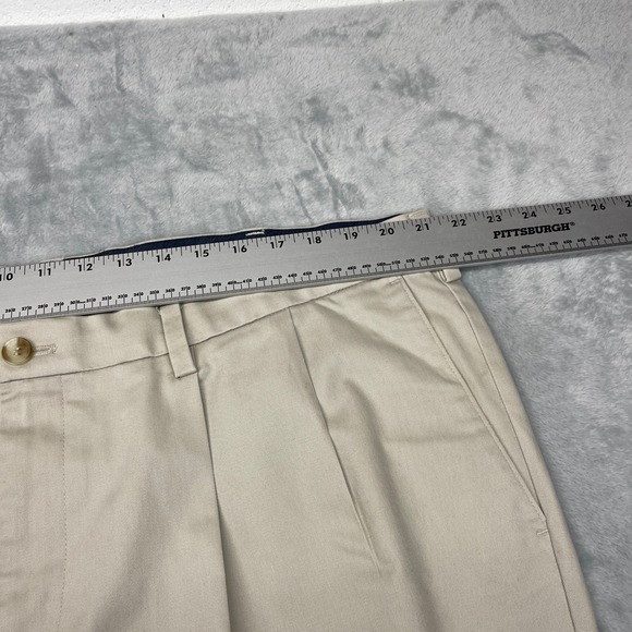 Dockers Classic Fit Pants Mens 42x30 Khaki Flex Comfort Pleated Straight Leg - Picture 7 of 10